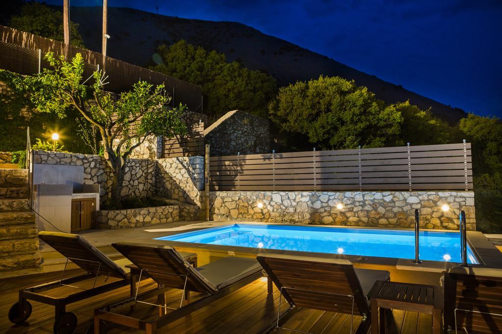 Iconic Villas - Villa Vada Айя-Евфимия Экстерьер фото